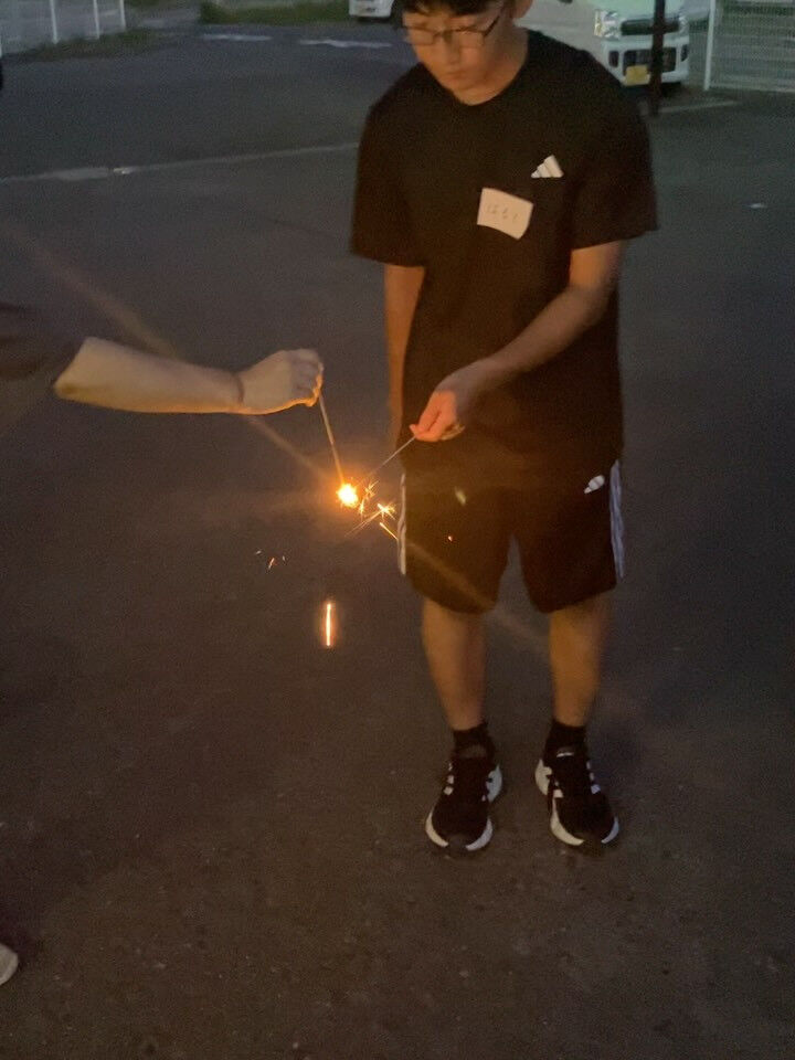 こんばんわ🎆木もれびです✨