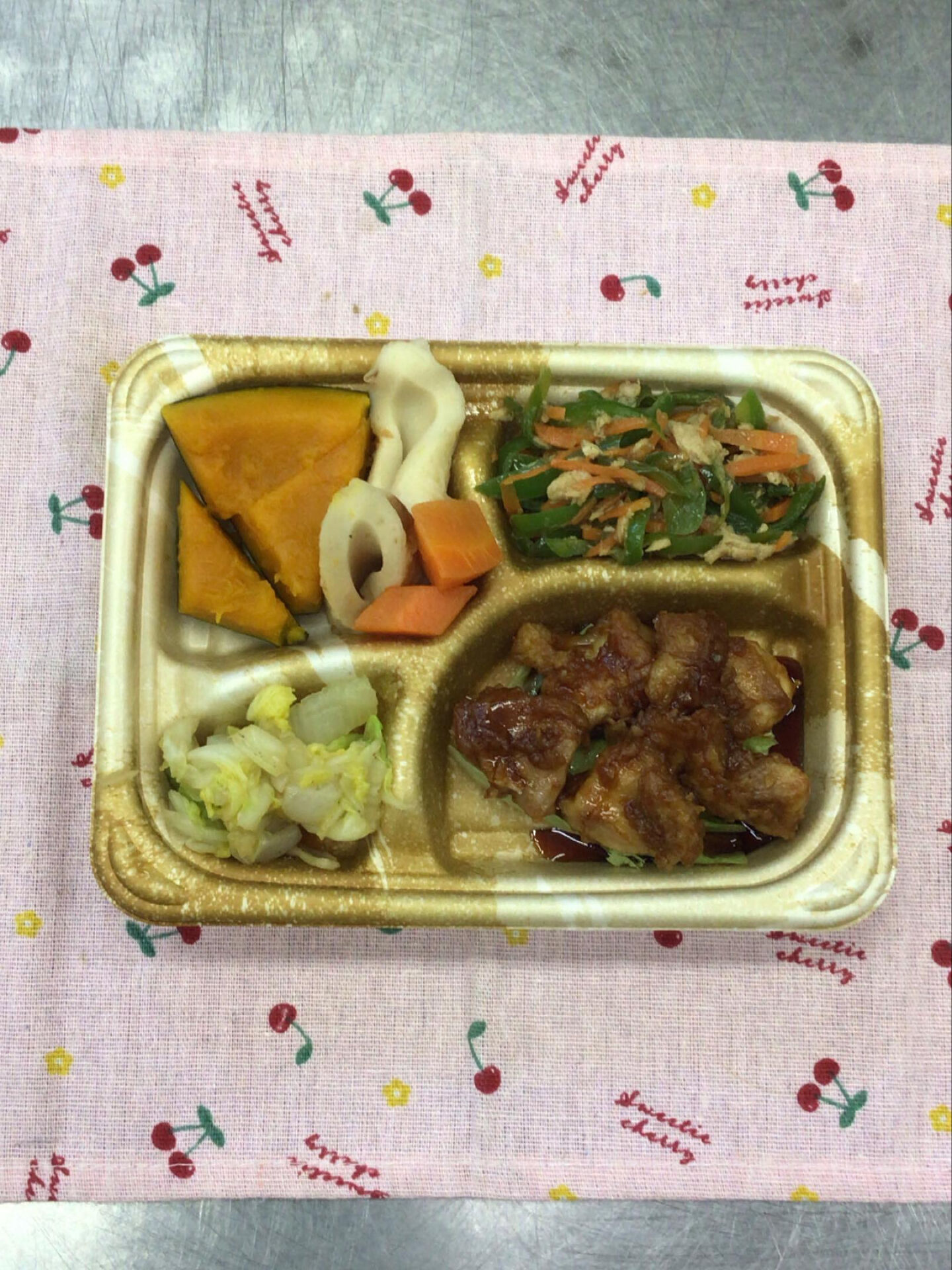 デイサービスセンター木もれびです♪