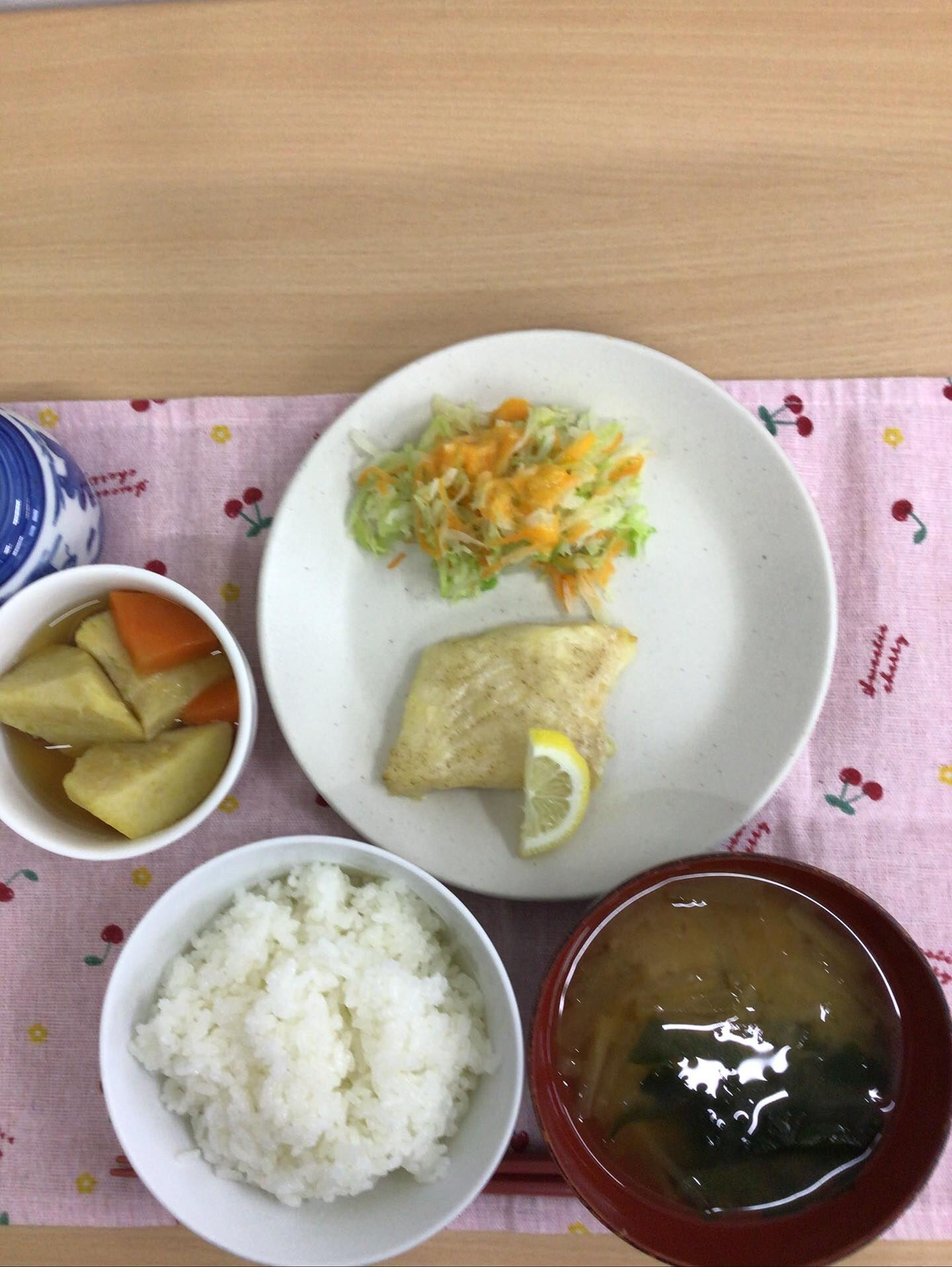 本日のお昼ごはん😊