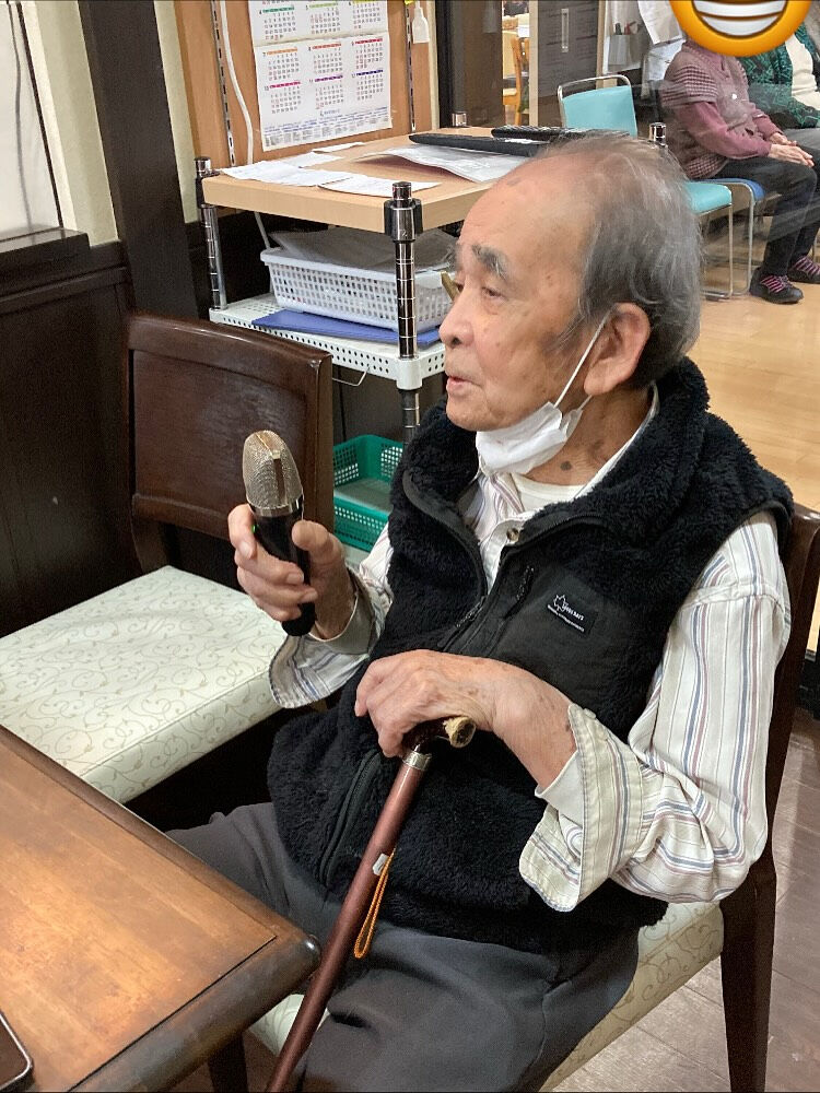 今日もカラオケ🎤で熱唱されていました🧡