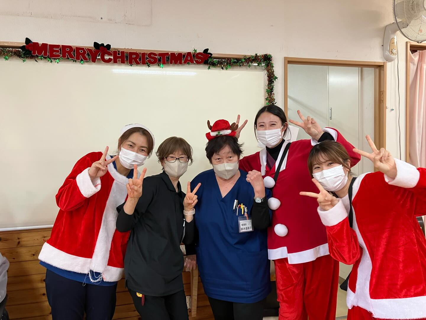 今日はクリスマスイブですね🎄