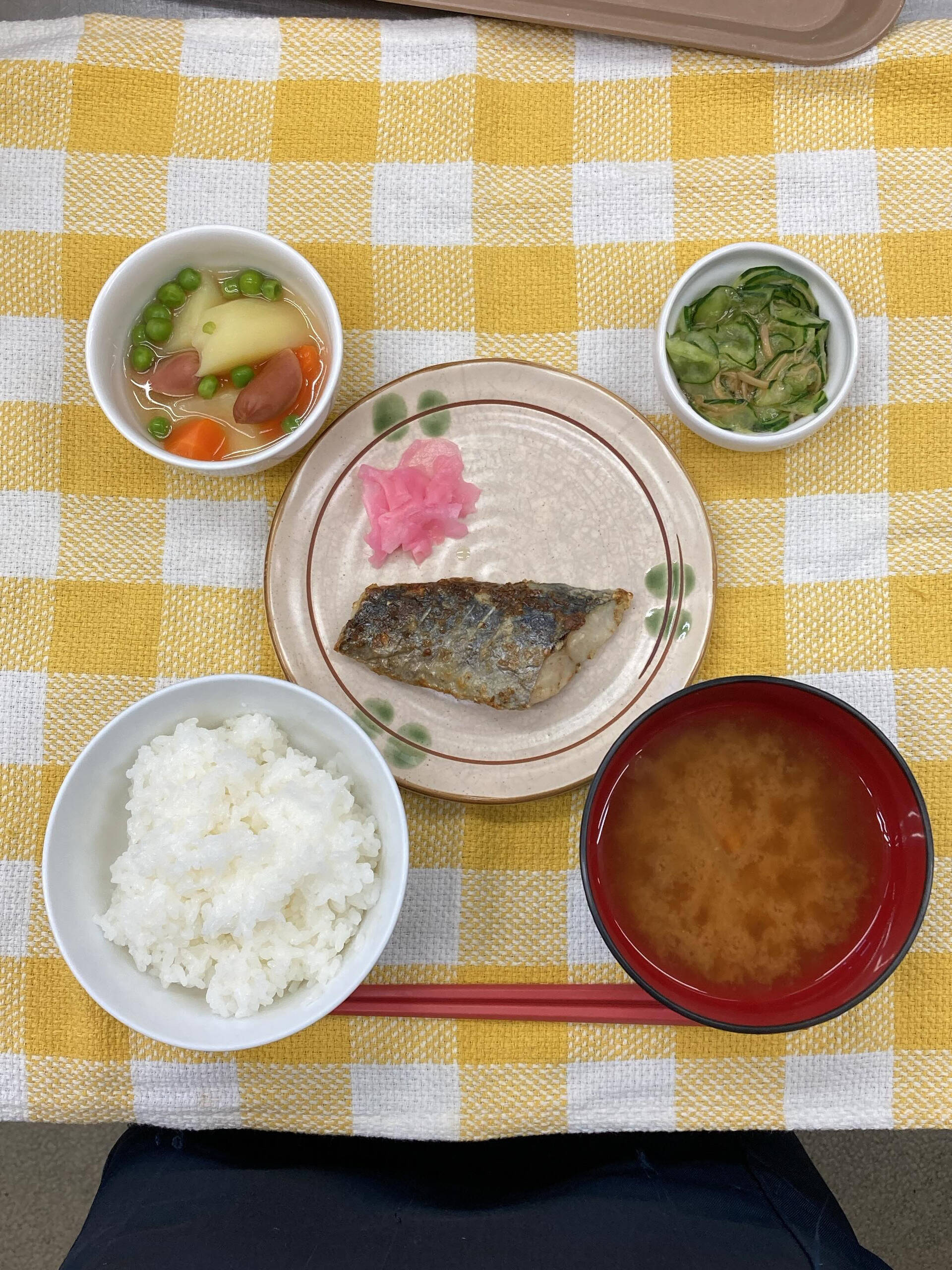 本日のお昼ご飯😋