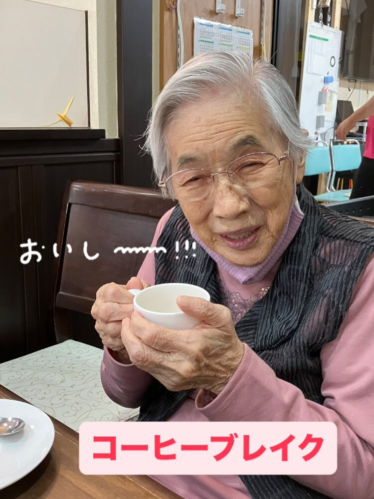 こんにちは😃木もれびです🎵